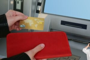 Bancos confirman nuevo requisito obligatorio para retirar dinero a partir de julio 2026: así te afecta si manejas estas cantidades