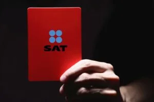 SAT advierte multas por depósitos en efectivo de noviembre: esto es lo que debes hacer antes del plazo